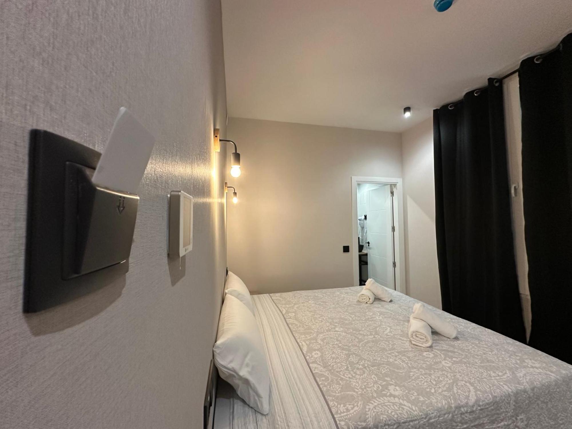 Cc Opera Suites Madrid Buitenkant foto